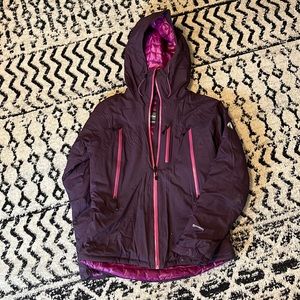 FIRST ASCENT DOWN JACKET W/ WATERPROOF SHELL